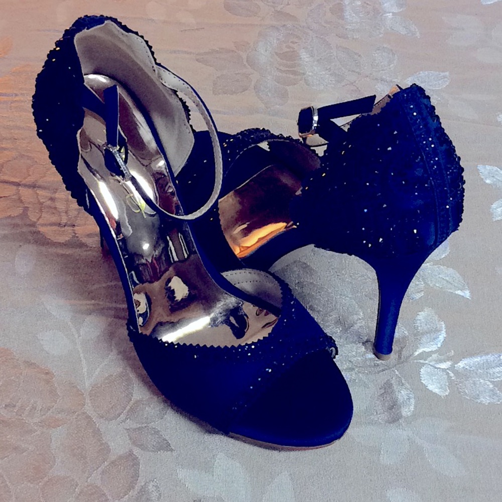 XYD Women Navy Peep Toe Pumps Rhinestones Studded Satin Stiletto Size 8 NWOT